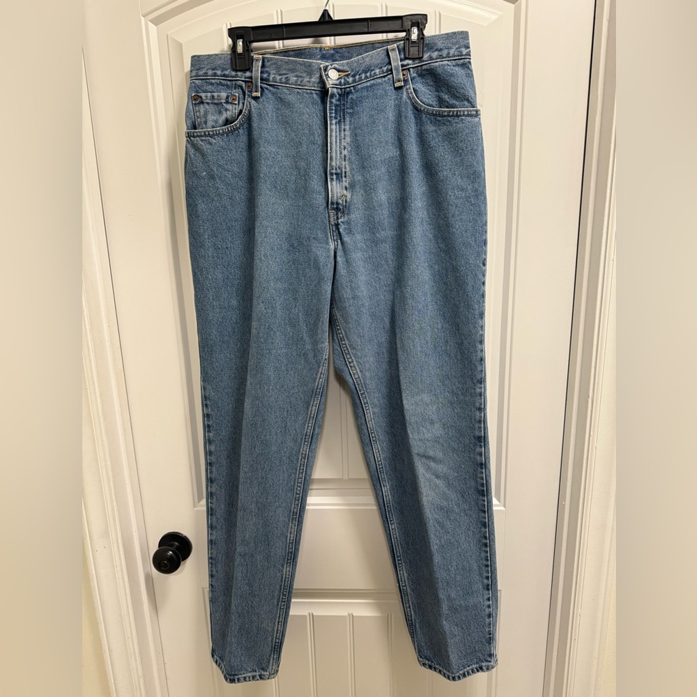 Vintage Levi’s 550 Women’s Jeans Size 16 -Relax Fit, Tapered Leg, High Rise